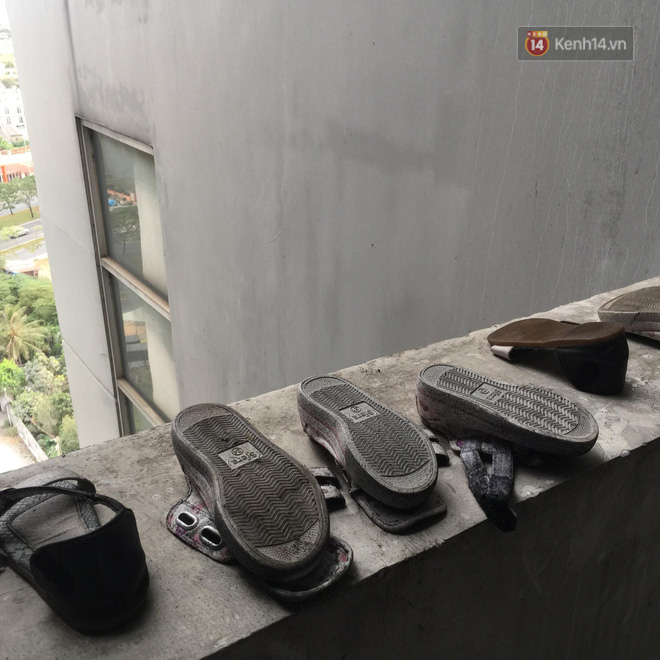 Khung cảnh ám ảnh trong chung cư Carina 3 ngày sau vụ cháy khiến 13 người thiệt mạng